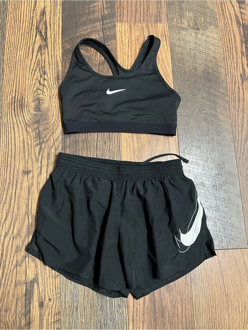 Nike Dri-FIT Swoosh Running Shorts + Classic Sports Bra Set 🖤